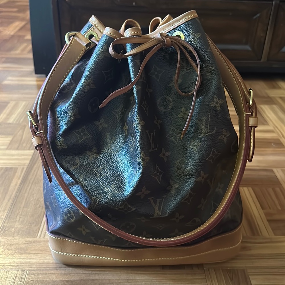 Louis Vuitton Noe Monogram